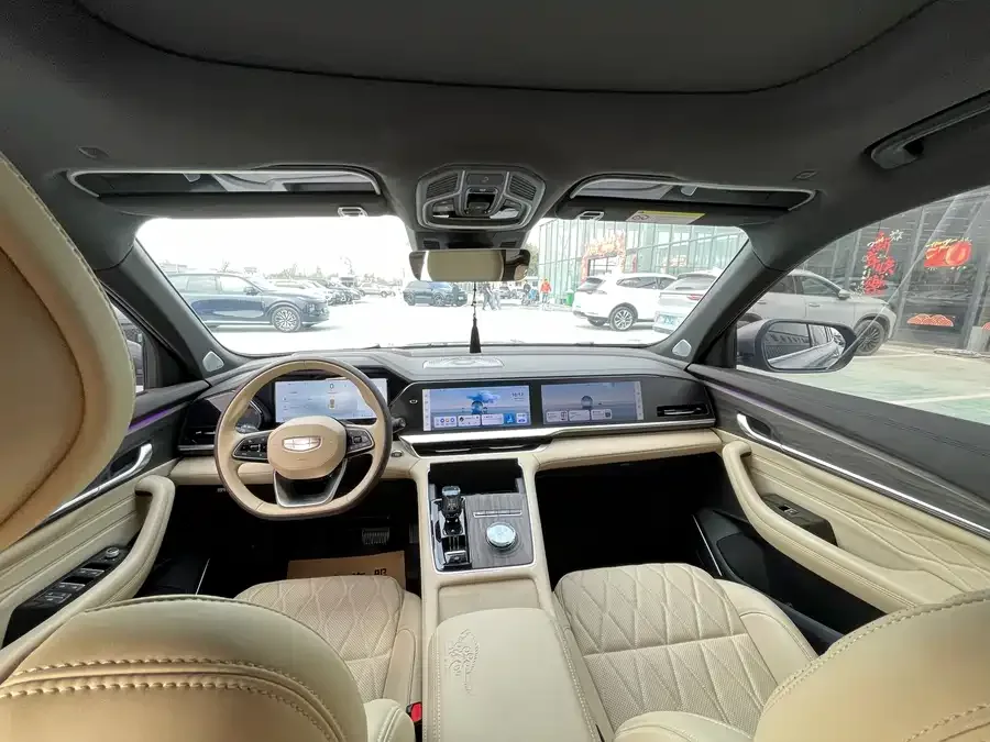 Geely Monjaro Xingyue L 2025 Dongfangyao 2.0TD Automatic Star-gazing Edition 2025 — миниатюра 5