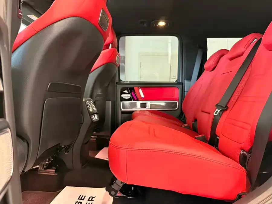 Mercedes-Benz G-rated Mercedes-Benz G-Class 2024 G 500 2025 — миниатюра 4