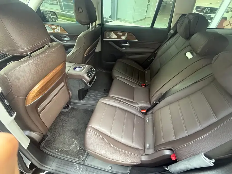 Mercedes-Benz GLS Mercedes-Benz GLS 2023 GLS 450 4MATIC Luxury 2023 — миниатюра 3
