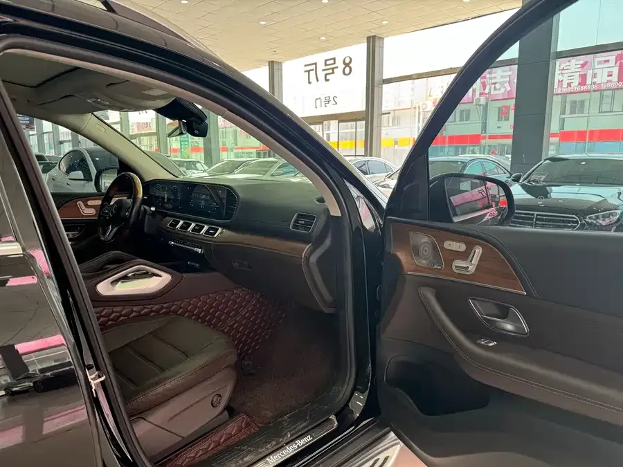 Mercedes-Benz GLS Mercedes-Benz GLS 2022 Model 2 GLS 450 4MATIC Luxury Edition 2022 — миниатюра 3