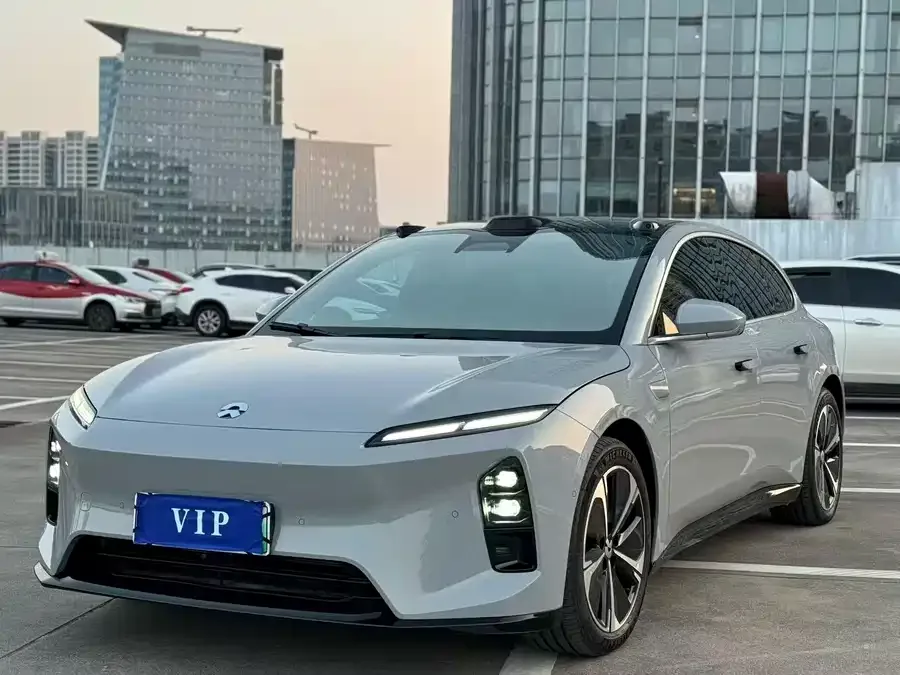 NIO ET5T 2025