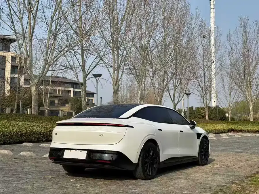 Zeekr 007 Zeekr 007 2024 rear-wheel drive smart driving version 75kWh 2024 — миниатюра 3