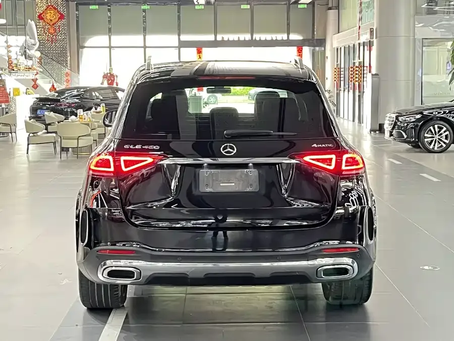 Mercedes-Benz GLE Mercedes-Benz GLE 2023 GLE 450 4MATIC Luxury Edition 2023 — миниатюра 3