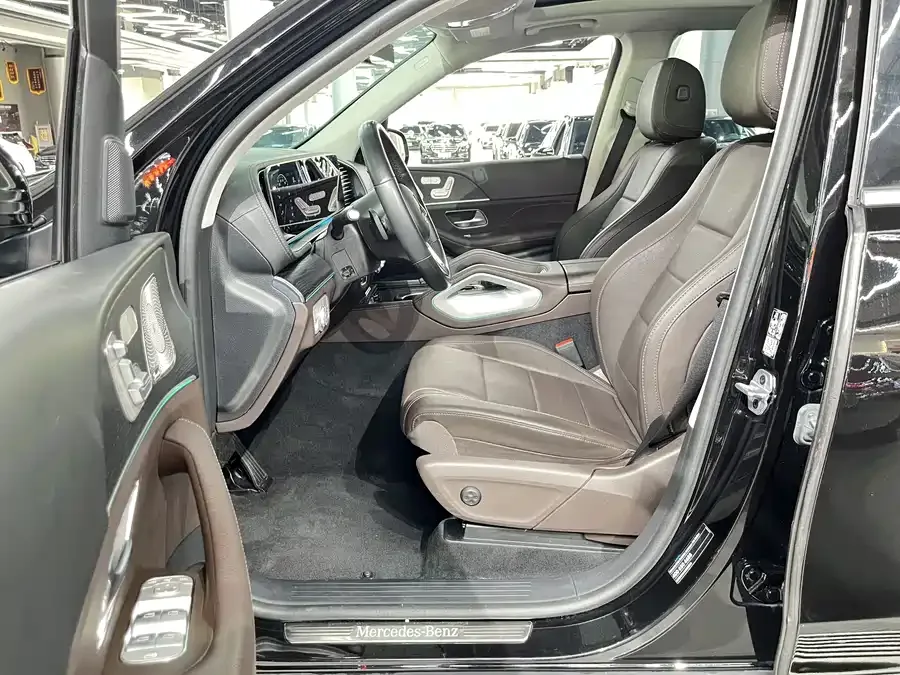 Mercedes-Benz GLE Mercedes-Benz GLE 2023 GLE 450 4MATIC Luxury Edition 2023 — миниатюра 4