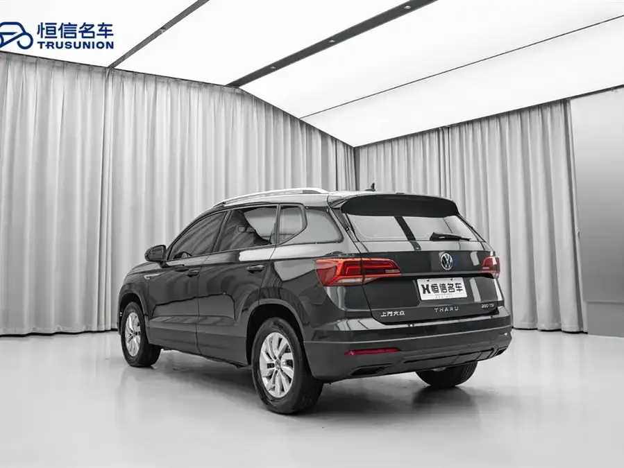 Volkswagen Tiguan (Tharu) 2022 Tuyue 280TSI 2WD Fashion Edition 2023 — миниатюра 4