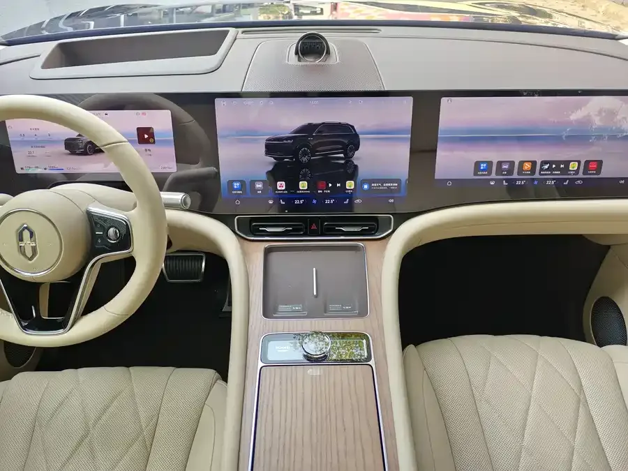 AITO M9 M9 2024 Extended Range Ultra Edition 42kWh 6-seater Edition 2024 — миниатюра 4