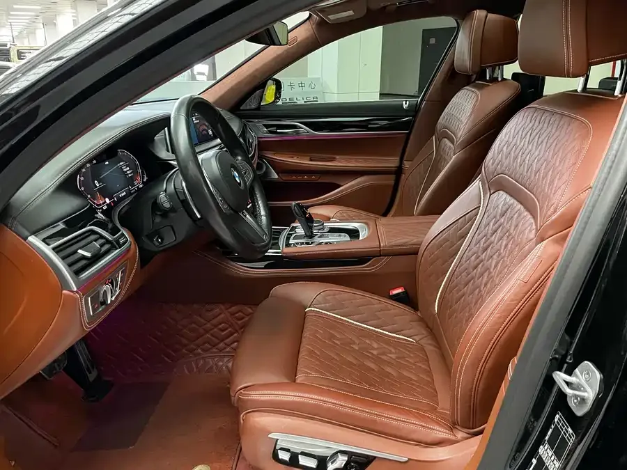 BMW 7 Series BMW 7 Series 2022 740Li xDrive Executive M Sport Package 2022 — миниатюра 5