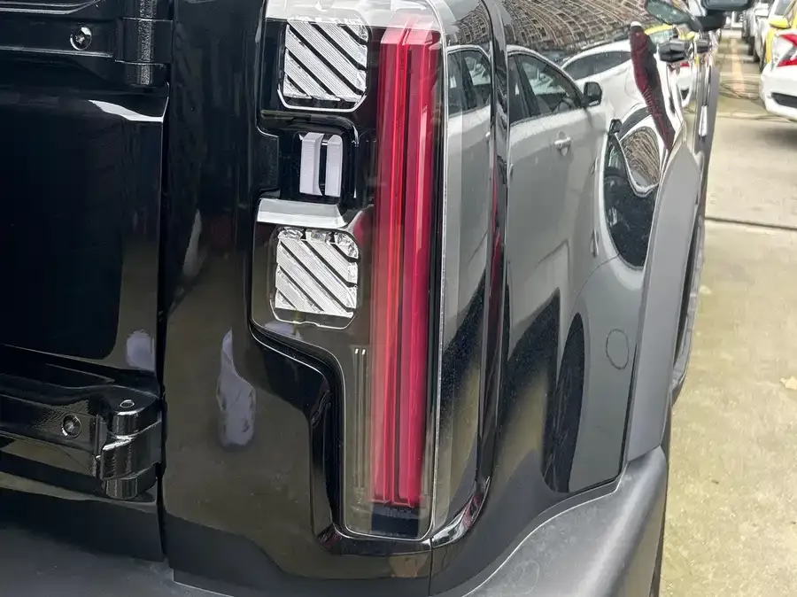BAIC BJ40 Beijing BJ40 2026 2.0D Diesel Version 2025 — миниатюра 5