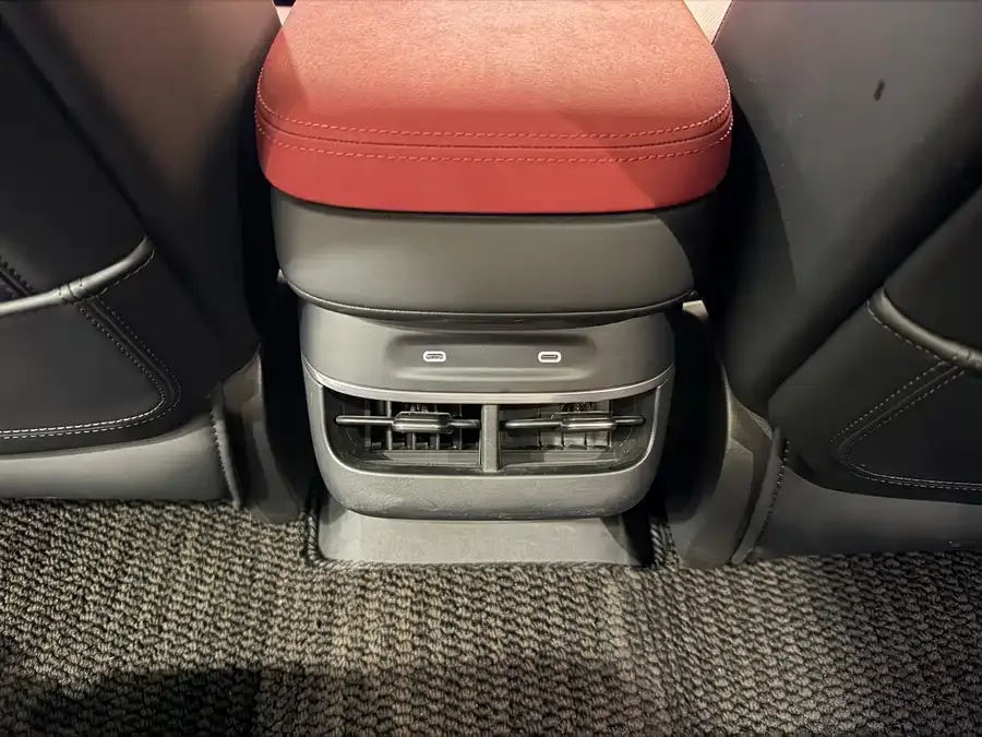 Zeekr 007GT Zeekr 007GT 2025 rear-wheel drive intelligent driving version 75kWh 2025 — миниатюра 3