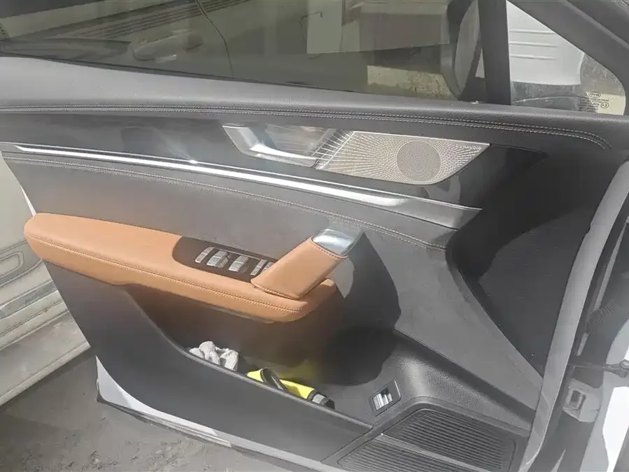 BYD Tang New Energy Tang New Energy 2023 DM-i Champion Edition 112KM Honor Edition 2023 — миниатюра 4