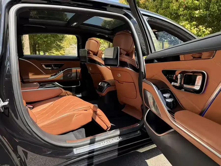 Mercedes-Benz Maybach S-Class Maybach S-Class 2023 S 480 4MATIC 2022 — миниатюра 5