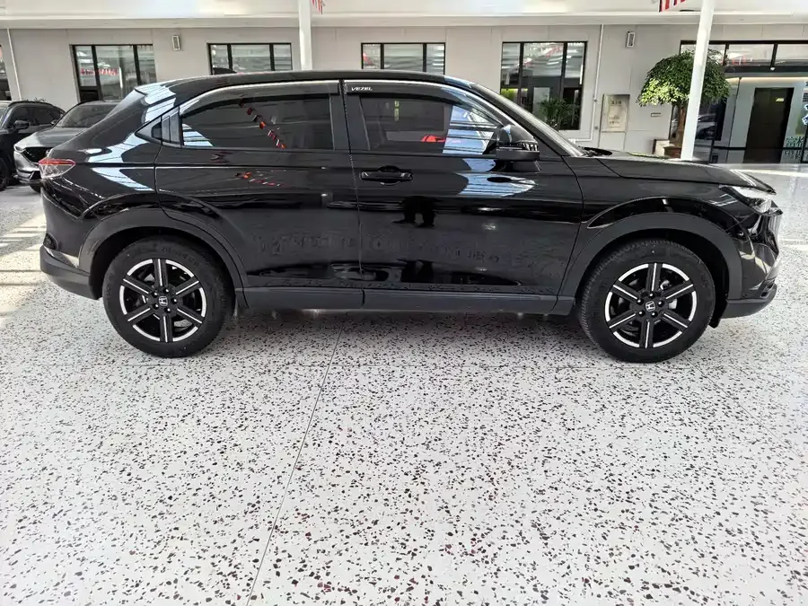 Honda Vezel Binzhi 2023 1.5L CVT Elite Edition 2023 — миниатюра 4