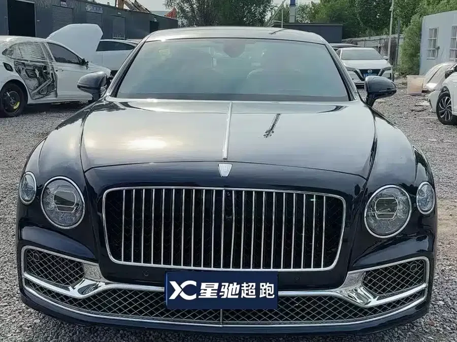 Bentley Flying Spur 2022