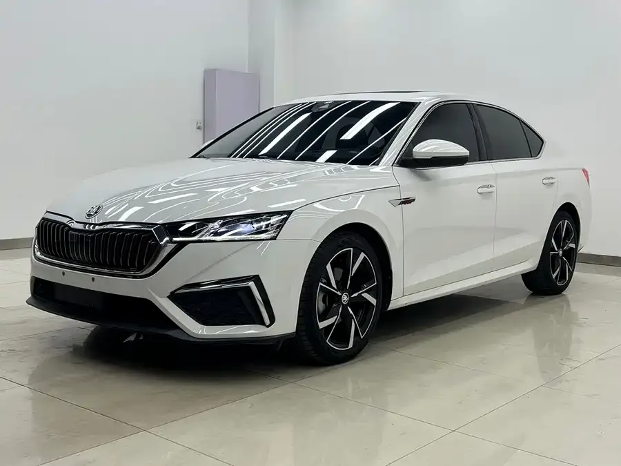 Skoda Octavia Octavia 2022 PRO TSI280 Premium Edition 2022 — фото 1, купить с доставкой в Москву
