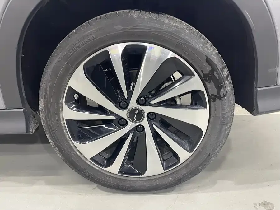 BYD Song PLUS New Energy Song PLUS New Energy 2024 Honor Edition DM-i 150km Flagship PLUS 5G 2024 — миниатюра 5