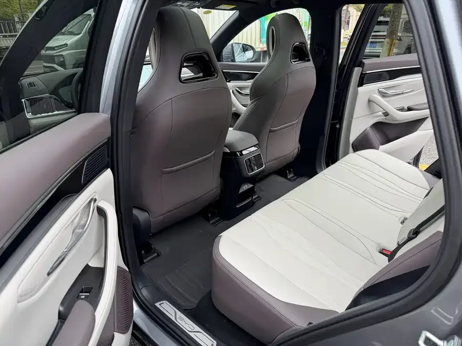 BYD Song PLUS New Energy Song PLUS New Energy 2025 EV Smart Driving Edition 605km Flagship Model 2025 — миниатюра 4