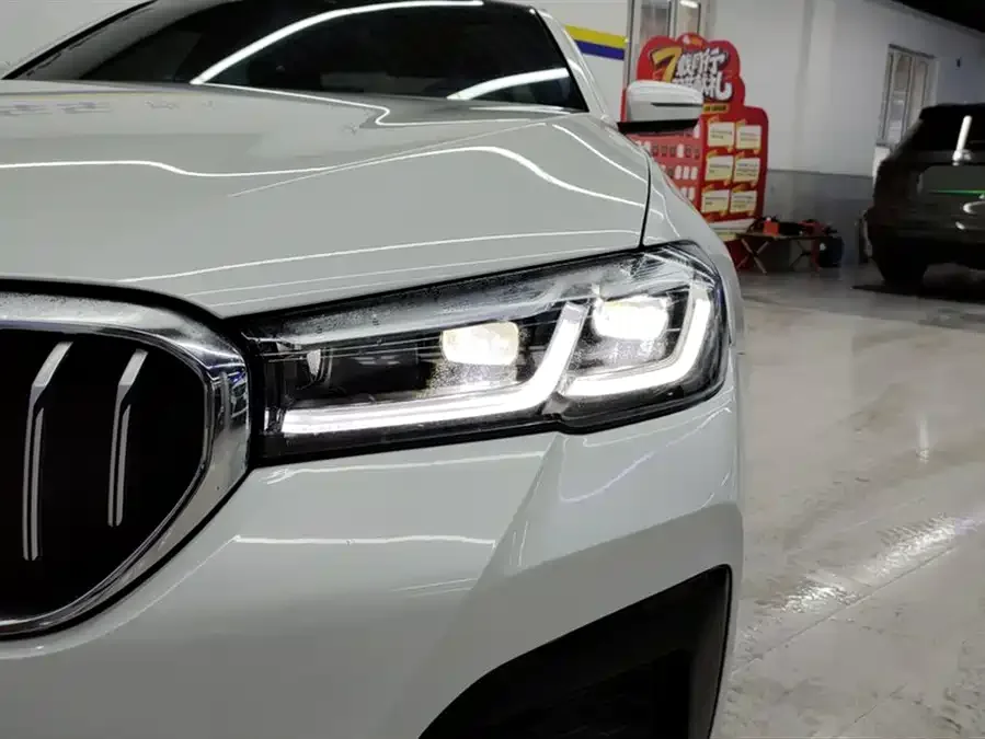 BMW 5 Series New Energy 2022 535Le M Sports Package 2022 — миниатюра 5