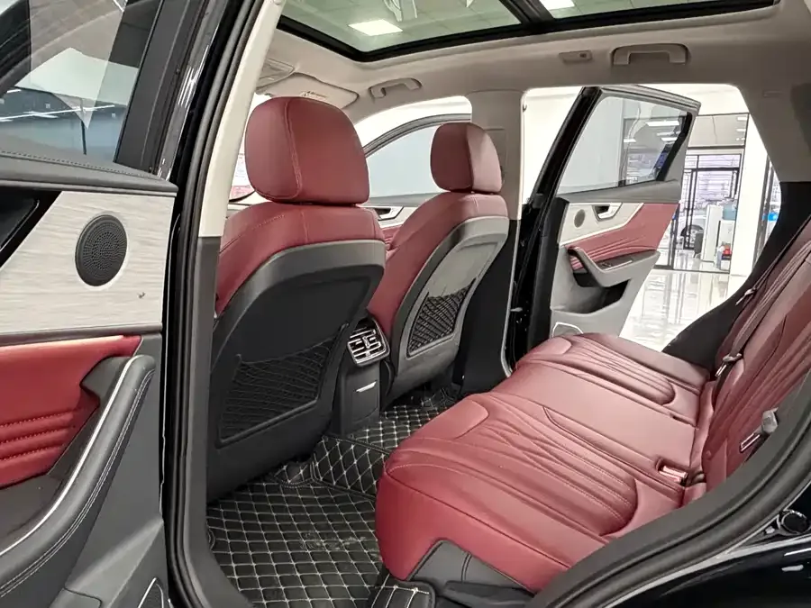 Hongqi HS5 Hongqi HS5 2025 2.0T 2WD Flagship Enjoy Pro Edition 2025 — миниатюра 3