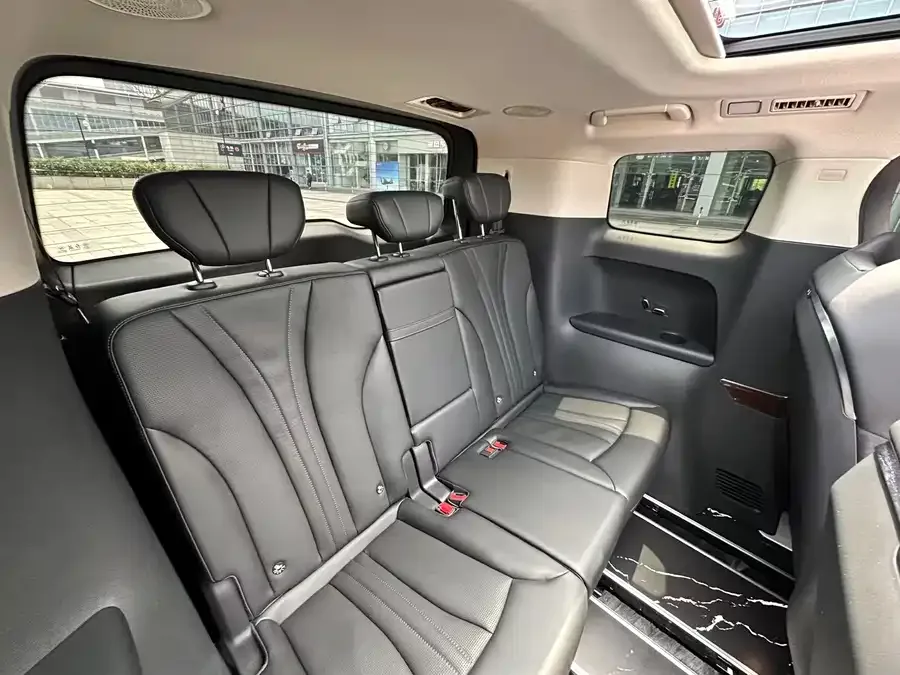 Hongqi HQ9 Hongqi HQ9 2023 2.0T Intelligent Connection Flagship Edition 2024 — миниатюра 3