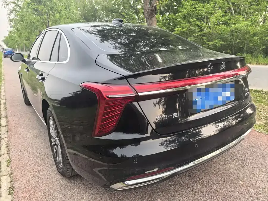 Hongqi H5 Hongqi H5 2025 1.5T DCT Flagship Edition 2025 — миниатюра 5