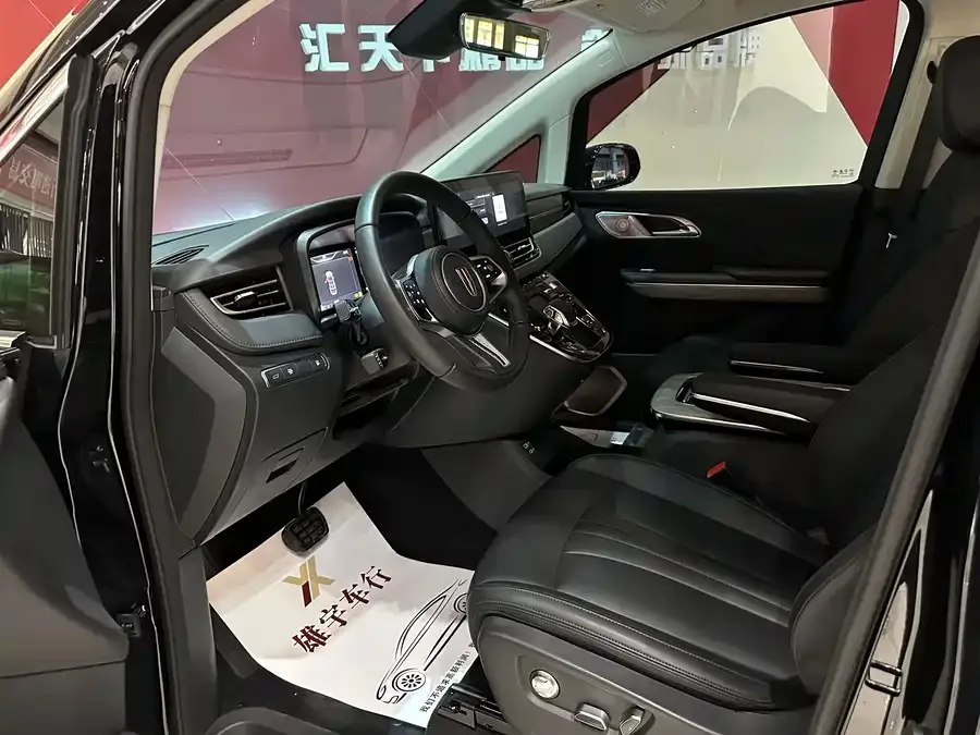 Hongqi HQ9 PHEV Hongqi HQ9 PHEV 2024 2.0T 4WD Business Edition 2024 — миниатюра 2