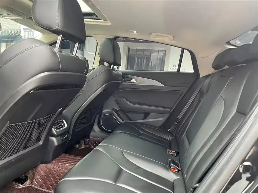 Hongqi H5 Hongqi H5 2022 Classic 1.8T Automatic Intelligent Connection Flagship Edition 2022 — миниатюра 4