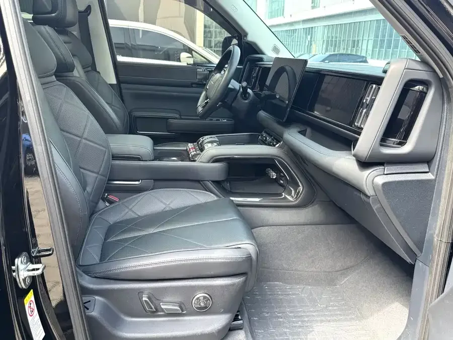 BYD Leopard Leopard 5 Leopard 5 2023 Pilot Edition 2023 — миниатюра 4
