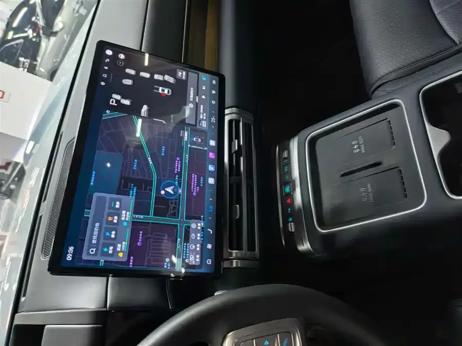 BYD Leopard Titanium 7 Titanium 7 2025 190KM Four-Wheel Drive Ultra Edition 2025 — миниатюра 3