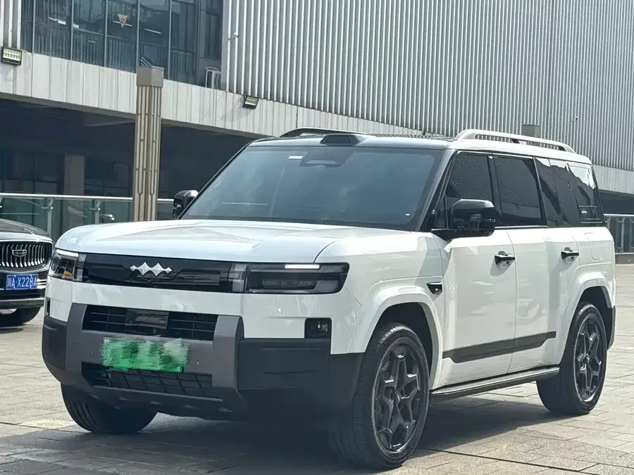 BYD Leopard Titanium 7 2026