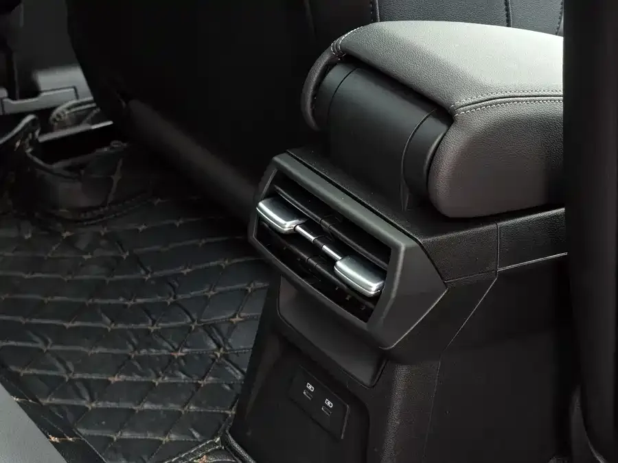 Audi A3 2022 Sportback 35 TFSI Fashionable and Elegant 2023 — миниатюра 4