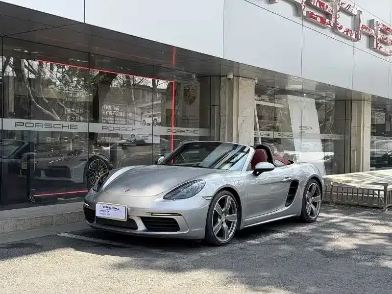 Porsche 718 2022