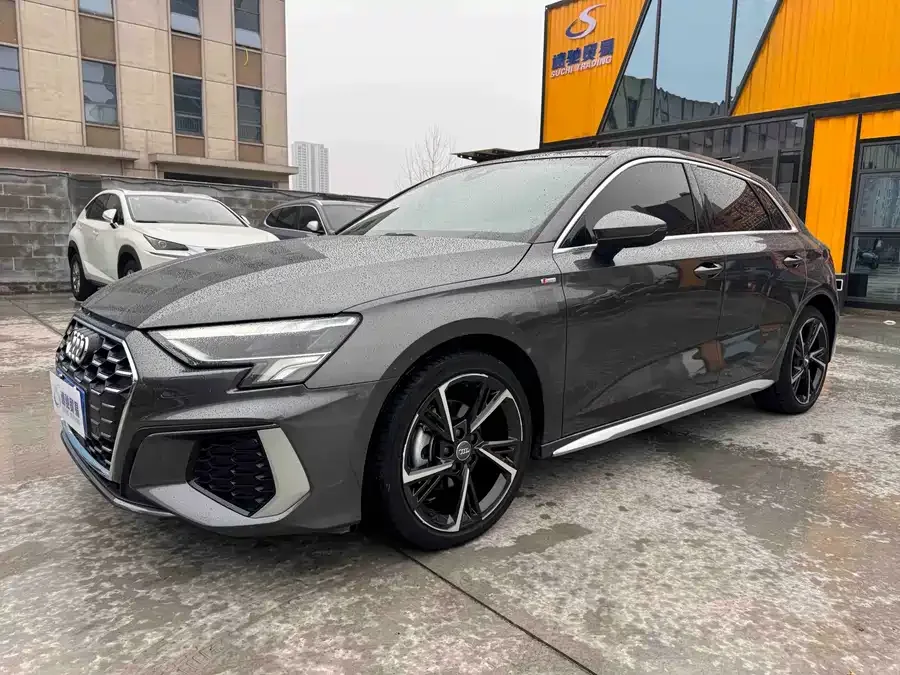 Audi A3 2022 Sportback 35 TFSI stylish and sporty 2022 — фото 1, купить с доставкой в Москву