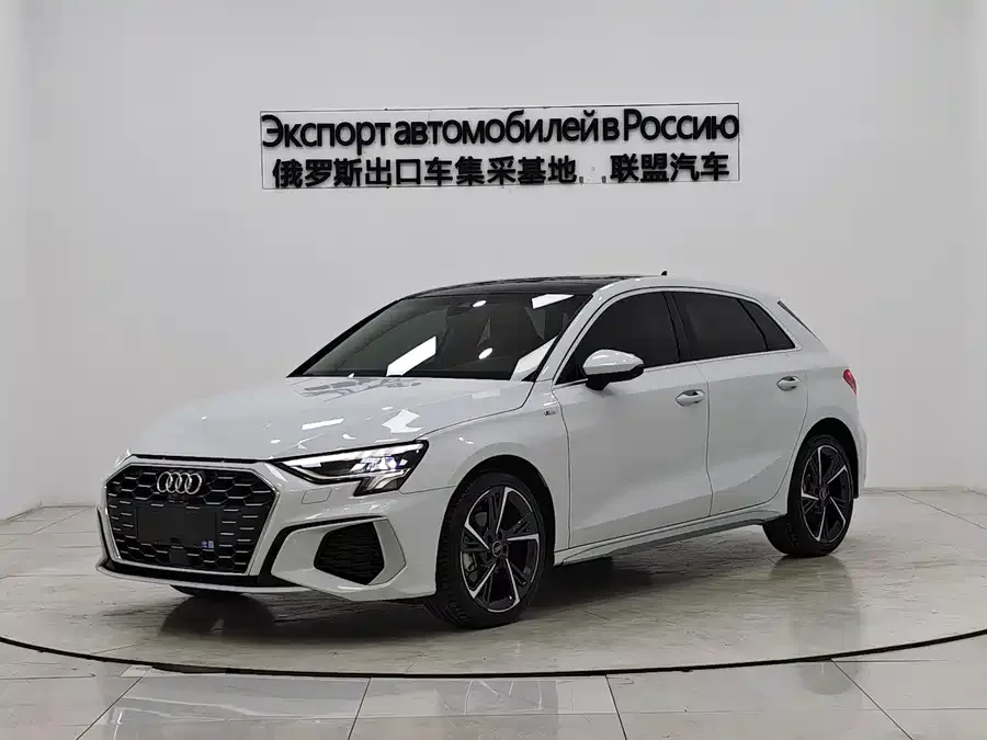 Audi A3 2022 Sportback 35 TFSI stylish and sporty 2022 — фото 1, купить с доставкой в Москву