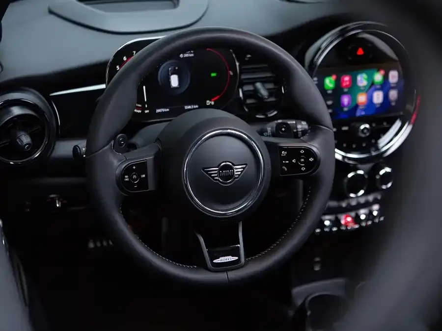 MINI JCW MINI JCW 2022 2.0T JOHN COOPER WORKS ALL-IN 2022 — миниатюра 3