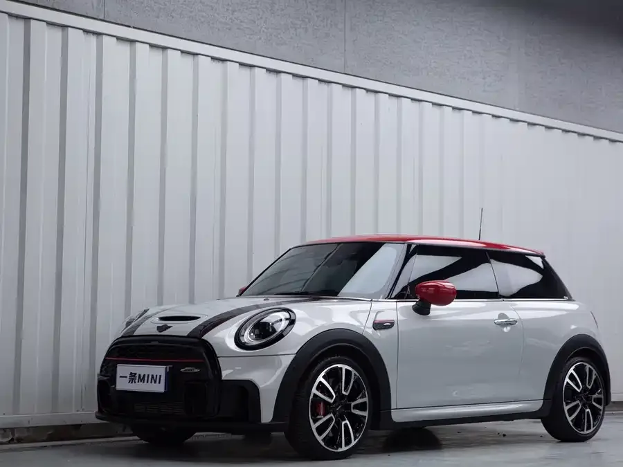 MINI JCW 2022