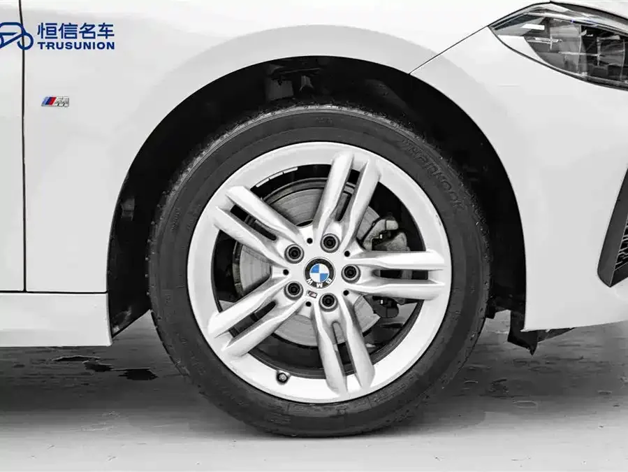 BMW 1 series BMW 1 Series 2022 120i M Sport Night Edition 2023 — миниатюра 5