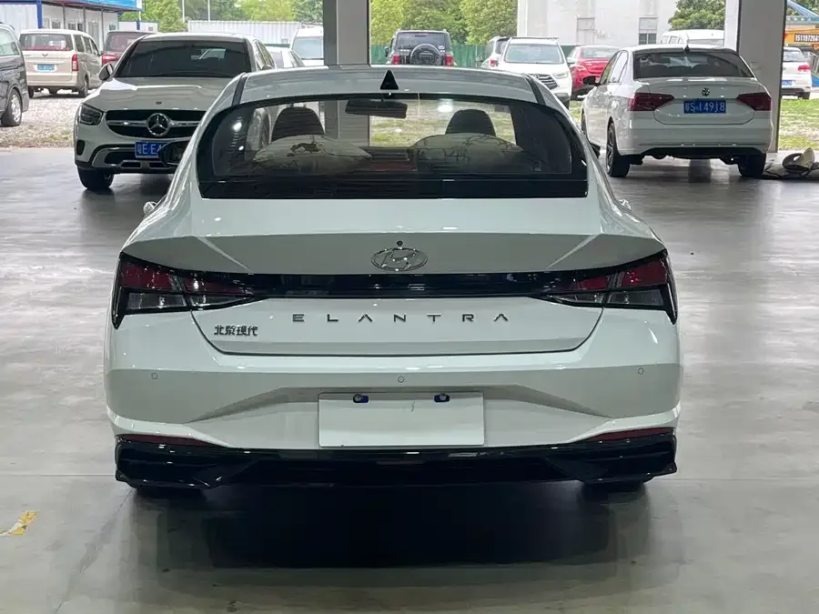 Hyundai Elantra Elantra 2023 1.5L CVT GLX Elite Edition 2023 — миниатюра 2