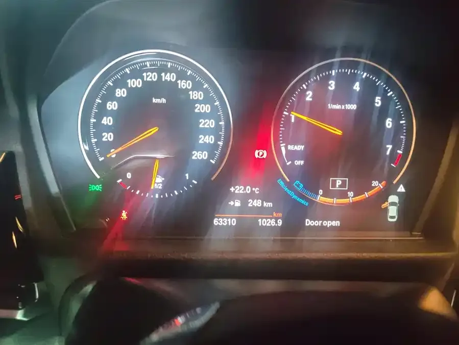 BMW 1 series BMW 1 Series 2022 120i M Sport Edition 2023 — миниатюра 5