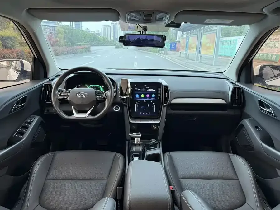 Hyundai Beijing ix35 Beijing Hyundai ix35 2021 2.0L Automatic 2WD GLS Leading Edition 2022 — миниатюра 2