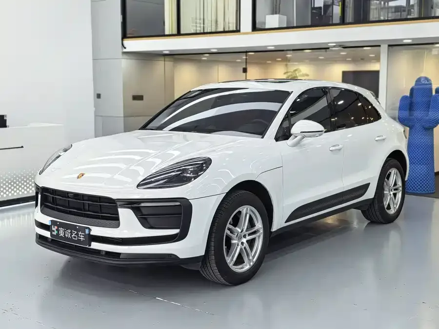 Porsche Macan 2023