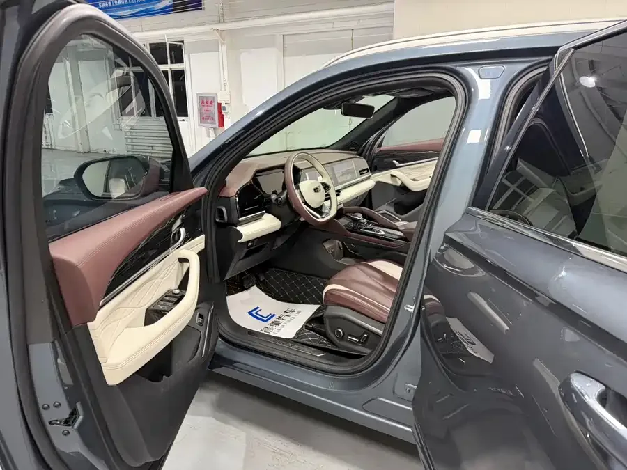 Geely Monjaro Xingyue L 2021 2.0TD DCT EVO 2WD Smart Edition 2023 — миниатюра 5