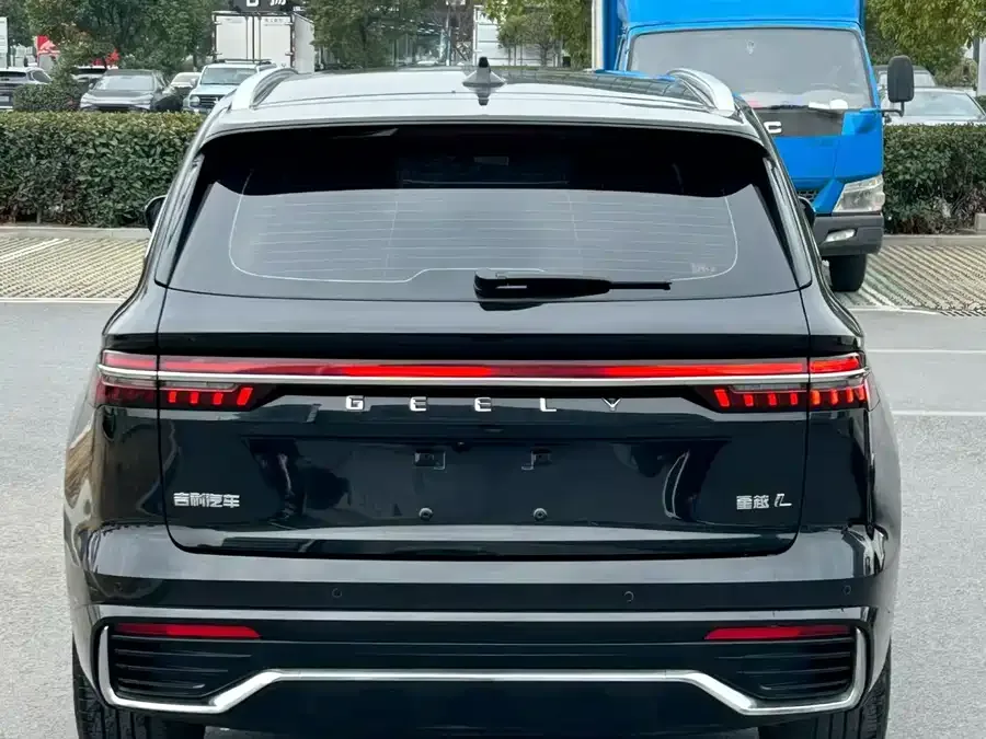 Geely Monjaro Xingyue L 2021 2.0TD DCT EVO 2WD Premium Edition 2023 — миниатюра 2