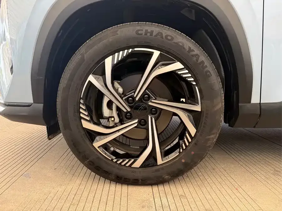 Geely Atlas Boyue 2023 Boyue COOL 1.5TD Smart 2024 — миниатюра 3