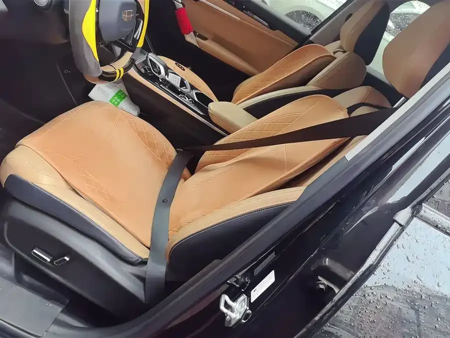 Geely Atlas L Boyue L 2023 1.5TD DCT Luxury Edition 2023 — миниатюра 3