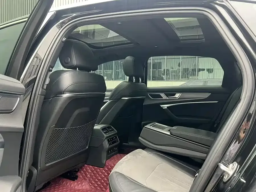 Audi A6L 2023 45 TFSI Premium Dynamic Model 2023 — миниатюра 4