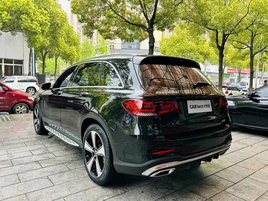 Mercedes-Benz GLC-Class Mercedes-Benz GLC 2023 GLC 300 L 4MATIC dynamic 5-seater 2023 — миниатюра 3