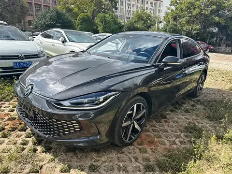 Volkswagen Lamando 2023 купить в Москве