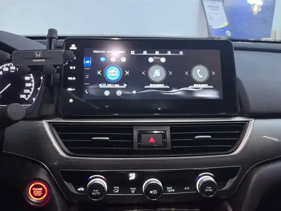Honda Accord Accord 2022 260TURBO Deluxe Edition 2022 — миниатюра 4