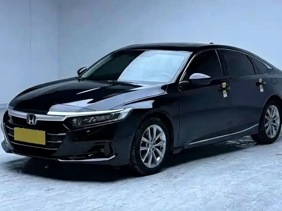 Honda Accord Accord 2022 260TURBO Deluxe Edition 2023 — фото 1, купить с доставкой в Москву