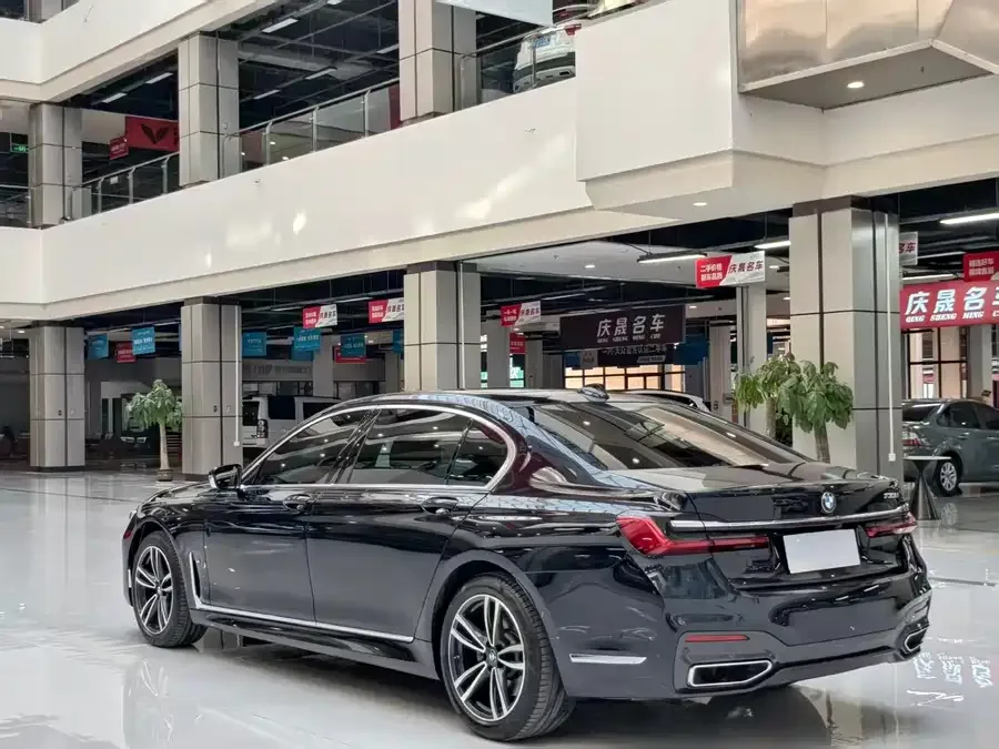 BMW 7 Series BMW 7 Series 2021 730Li M Sport Package 2022 — миниатюра 2